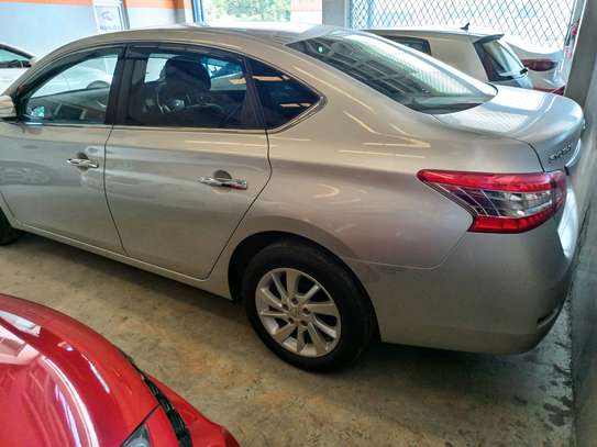 Nissan sylphy silver image 6
