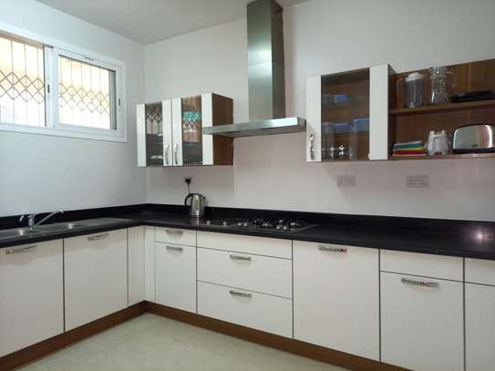 Furnished 2 bedroom apartment for rent in Kileleshwa image 1