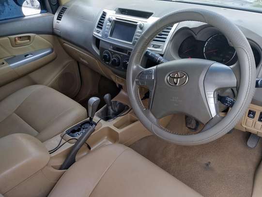 Toyota Hilux Vigo 2015 image 7