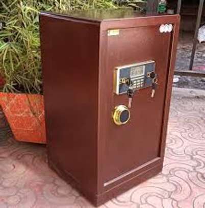 Fireproof Safes: 60kg Digital Safe image 4