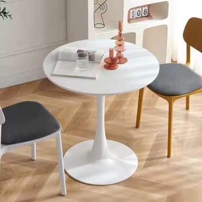 Circular Dining Table image 6