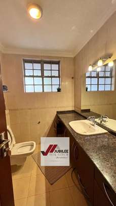 4 Bed House with En Suite in Loresho image 9