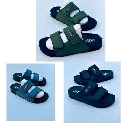 Men Zara sandals image 4
