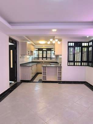 7 Bed Townhouse with En Suite at Kenyatta Road image 6