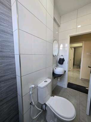 1 Bed Apartment with En Suite at Off Links Road image 16