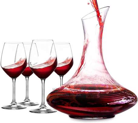 Decanter Set With 4 Wine Glasses image 1