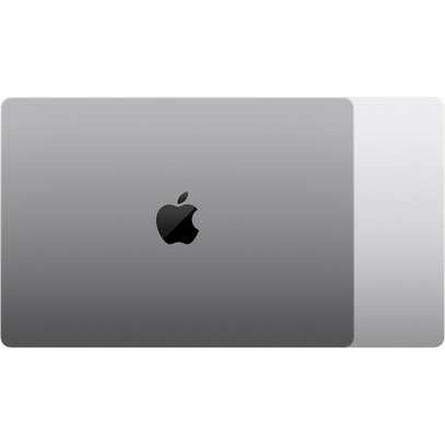 Apple 14" MacBook Pro (M3, Space Gray) 16GB RAM/512GB SSD image 3