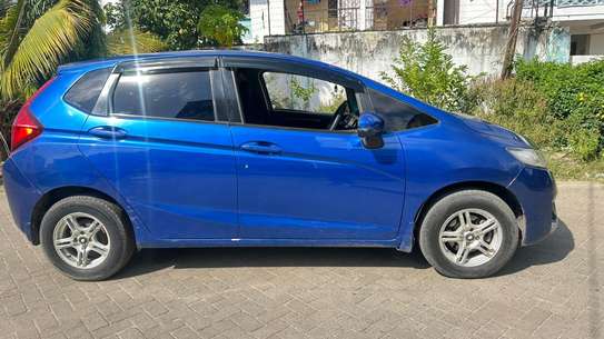 Honda fit KDH image 7