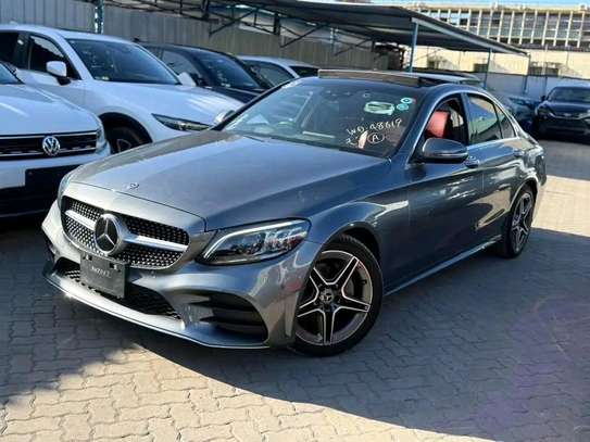 Mercedes benz c200 Sunroof 2019model image 10