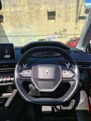 Peugeot 3008 Turbo charged image 6