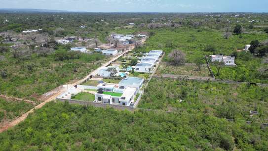 Modern Villas with Solar Panels & Private Pools image 4
