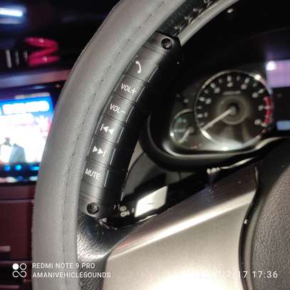 Universal Steering wheel remote control image 2