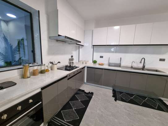 Serviced 3 Bed Apartment with En Suite at Kileleshwa image 3