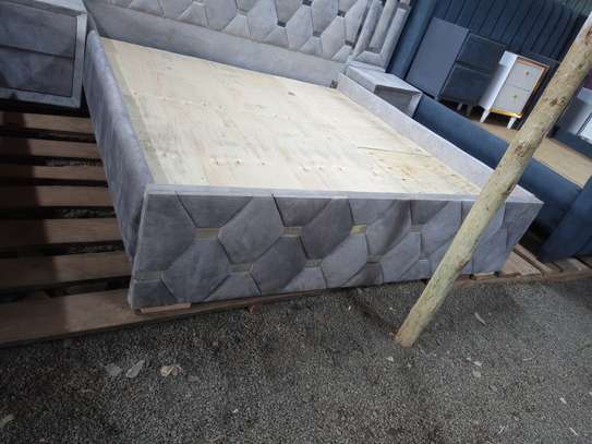 King Bed 6*6 classic image 3