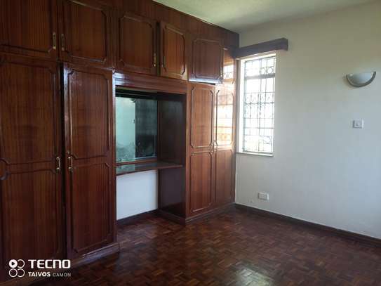 5 Bed House with En Suite at Off Ruaka Rd image 14