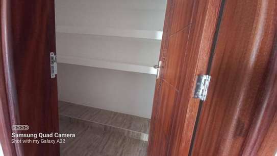 4 Bed Apartment with En Suite at General Mathenge image 9