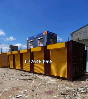 40FT Container with 5 shops/ Stalls image 9