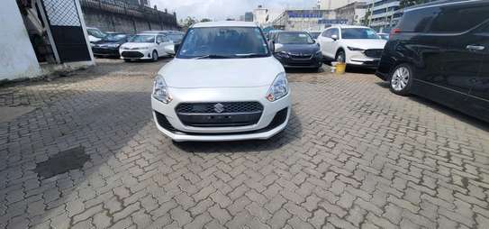 Suzuki swift image 1
