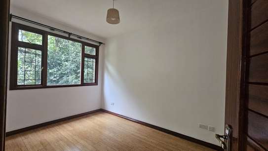 3 Bed Apartment with En Suite at Riverside image 18