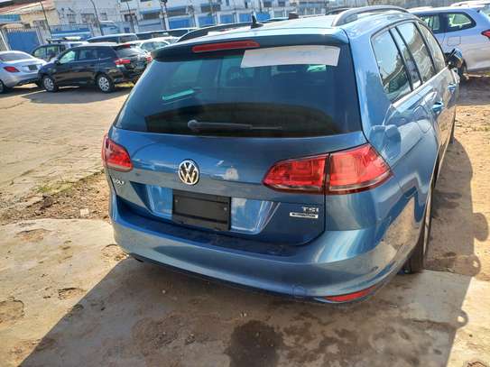 GOLF VARIANT 2017 MODEL image 2