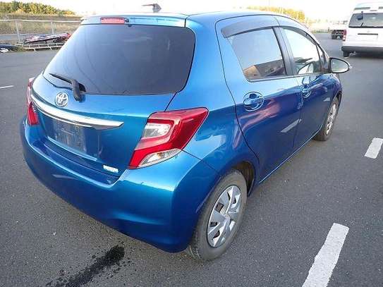 2015 TOYOTA VITZ (MKOPO/HIRE PURCHASE ACCEPTED) image 7
