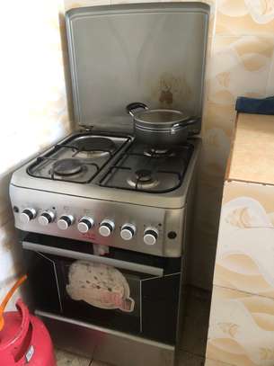 Cooker with Oven image 1