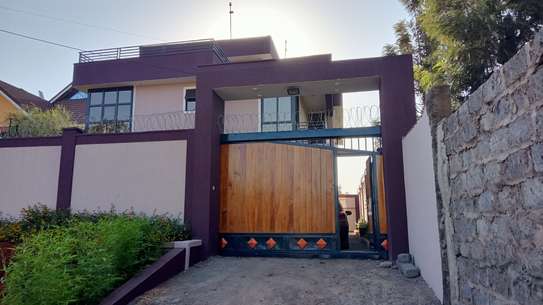 5 Bed House with En Suite at Kamakis Bypass image 1