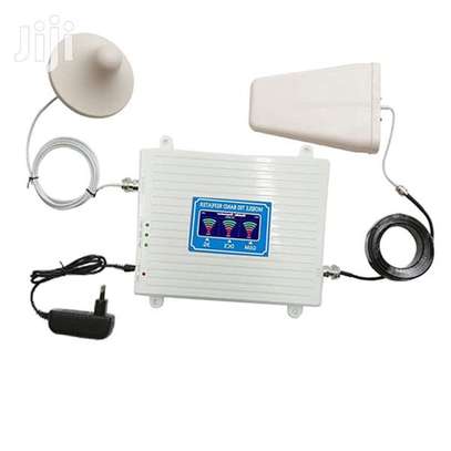 MOBILE SIGNAL BOOSTER 2G 3G 4G TRIBBAND(AVAILABLE). image 1