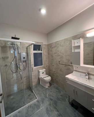 2 Bed Apartment with En Suite in Kileleshwa image 8