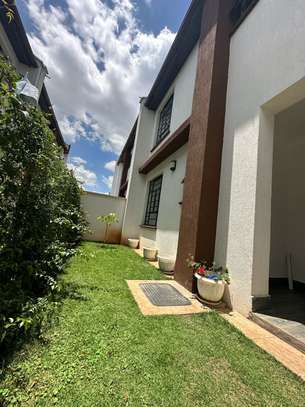 4 Bed Townhouse with En Suite in South C image 6