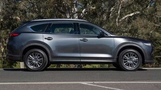 MAZDA CX8 7-SEATER FAMILY SUV WITH LOW DEPOSIT image 5