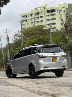 Toyota wish KDQ image 2