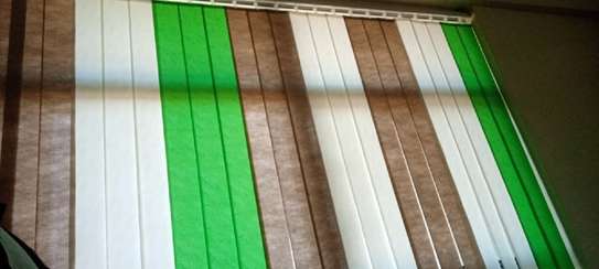 customized vertical office blinds image 3