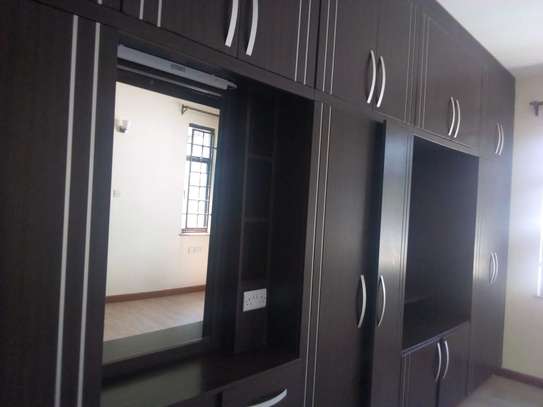Three bedroom apartments for rent in Parklands image 10