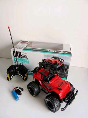 Medium size Rechargeable Remote controlled toy car image 4