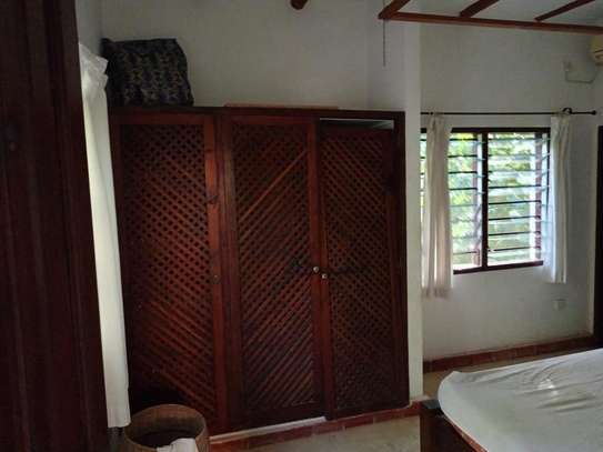 4 Bed Villa with En Suite at Malindi image 18