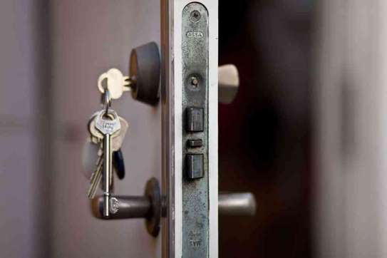 Get Any Lock or Door Issue Resolved Now | Best Prices in Nairobi | Qualified Locksmiths | Free Quotes image 13