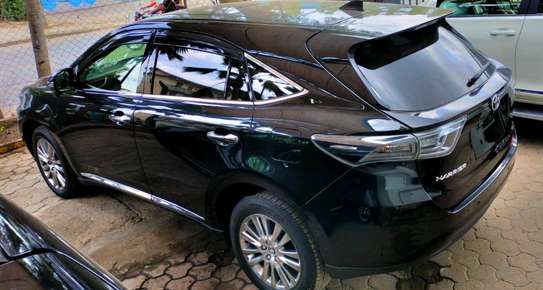 Toyota harrier fully loaded image 7