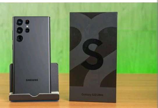 Samsung s22 ultra (5G) image 2