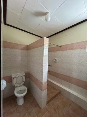4 Bed House with En Suite at Shanzu Road image 30