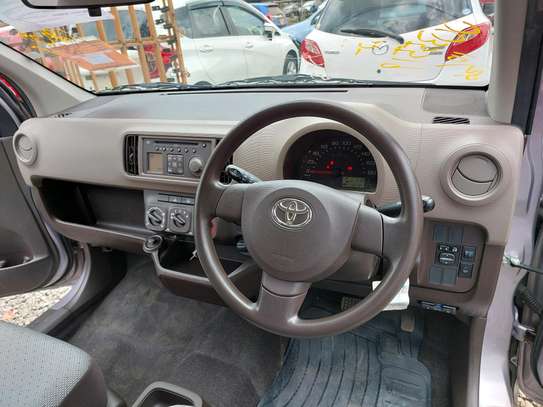 Toyota passo image 8