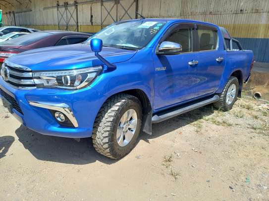 TOYOTA HILUX DOUBLE CUBIN 2018 NEW IMPORT. image 4