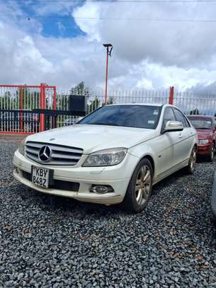 2014 MERCEDES-BENZ C200 image 1