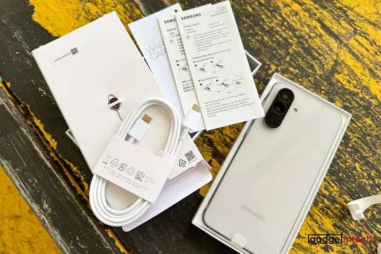 Samsung A56 (8+128) Lipa Pole Pole image 3