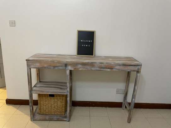 Furnished 2 Bed Apartment with En Suite in Brookside image 18