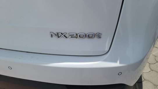 Toyota Lexus Nx200t 2016 image 11