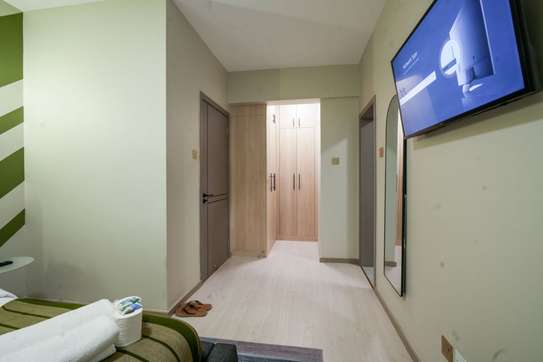 Serviced 5 Bed Apartment with En Suite at Ole Odume Road image 6