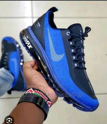 Airmax utility sneakers image 4