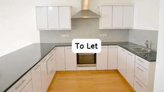 Serviced 2 Bed Apartment with En Suite in Garden Estate image 13