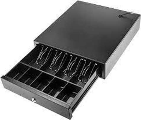 Cash drawer with 4 slots of notes and 5 slots of coins. image 1